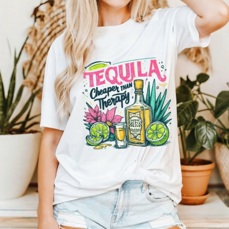 Dames T-shirt tequila is cheaper than therapy